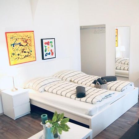 Beautiful Apartment 3 City Center Вена Экстерьер фото
