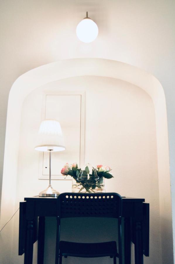 Beautiful Apartment 3 City Center Вена Экстерьер фото