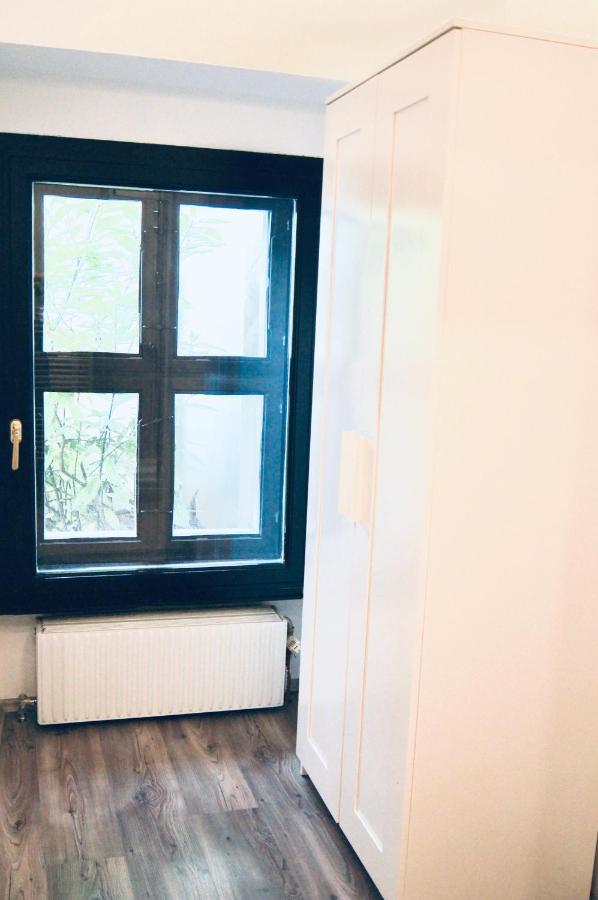 Beautiful Apartment 3 City Center Вена Экстерьер фото